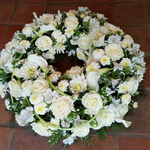 Couronne funéraire 75007 Versade Fleurs