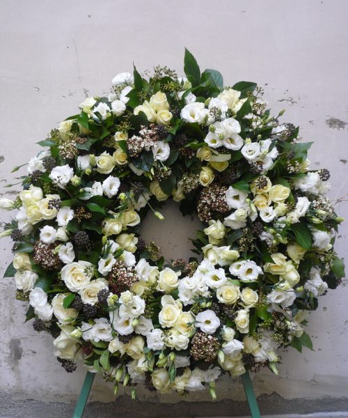 Couronne funéraire 75007 Versade Fleurs